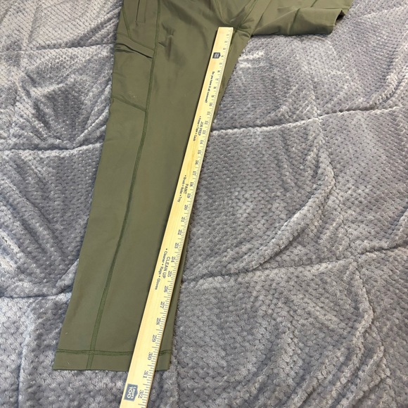 Duluth Trading Co Olive Green Leggings M/31 - Picture 4 of 7